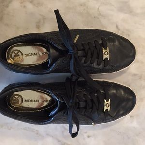 Michael Kors black size 9 leather tennis shoes